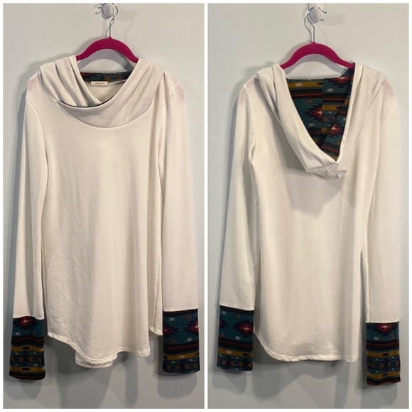 12pm by Mon Ami white tribal hooded pullover top L - Picture 1 of 6